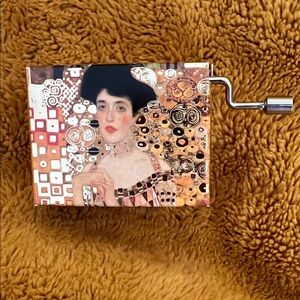 Glustav Klimt: Adele Bloch Bauer Hand-Crank Music Box
